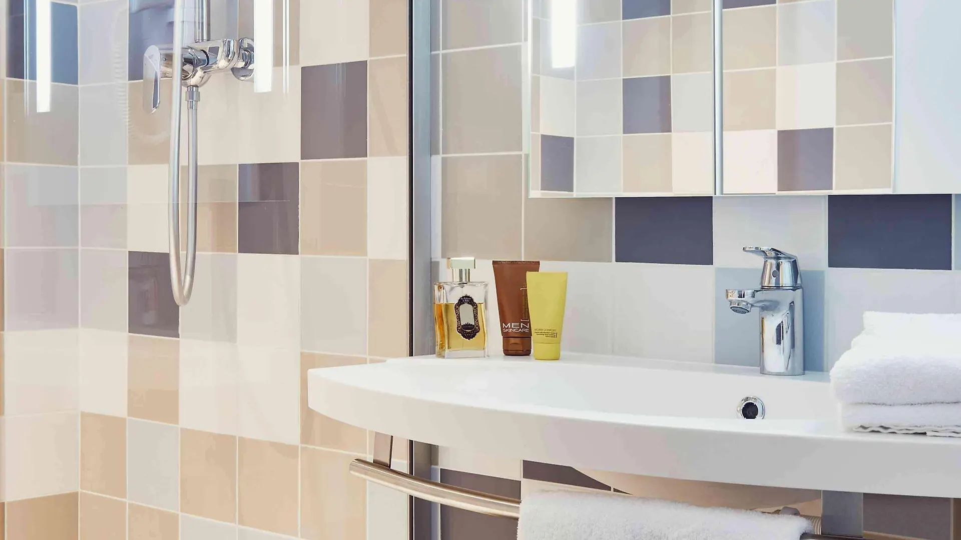 ***  Ibis Styles Marseille Aeroport Hotel Vitrolles  France
