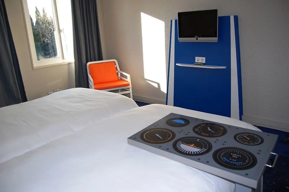 Ibis Styles Marseille Aeroport Hotel Vitrolles  Vitrolles (Bouches-du-Rhone)